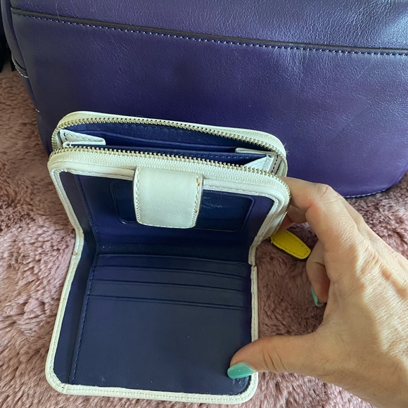 Coach leather wallet - Picture 2 of 3